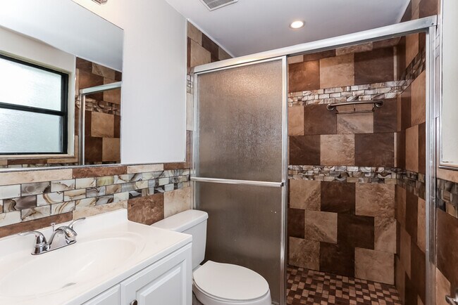 Building Photo - 7317 Sharbeth Dr S