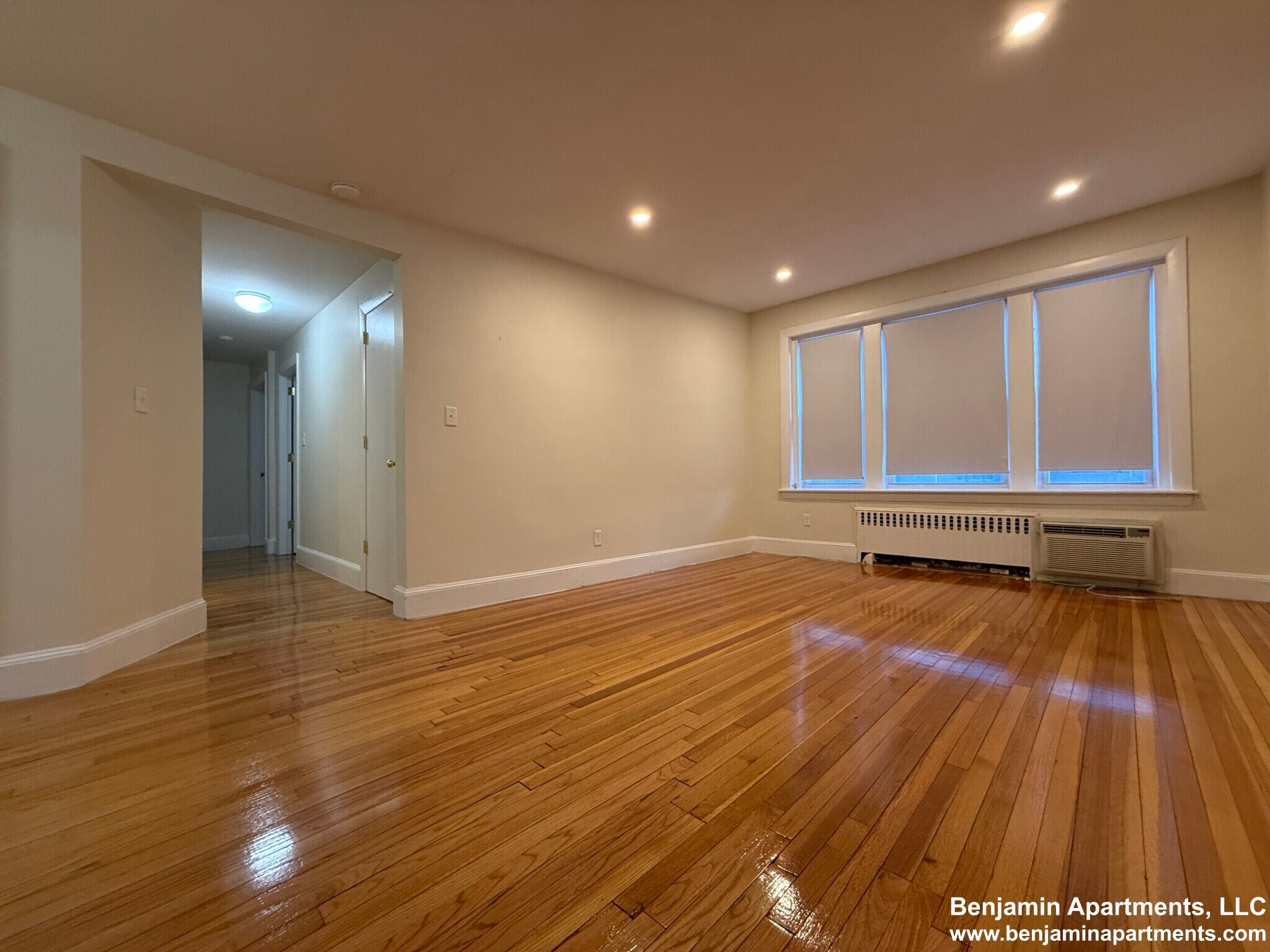 Building Photo - 93 Lancaster Ter