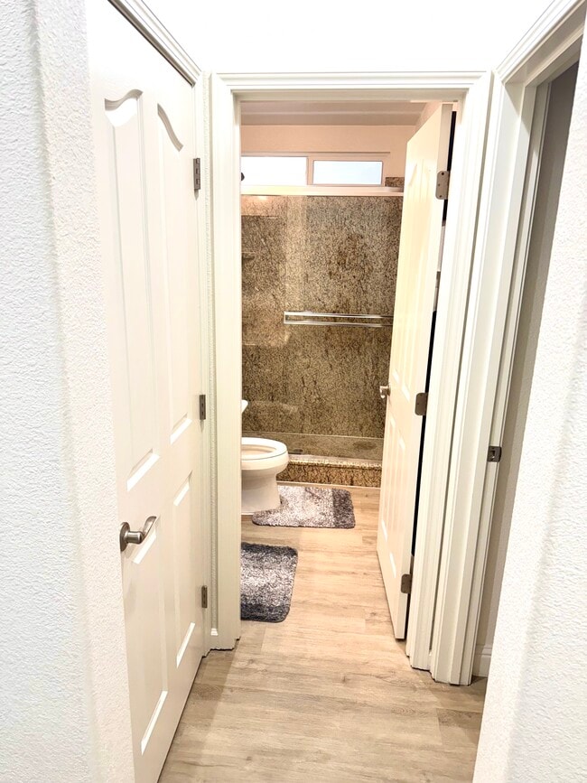 Building Photo - 464 W Callado Ave