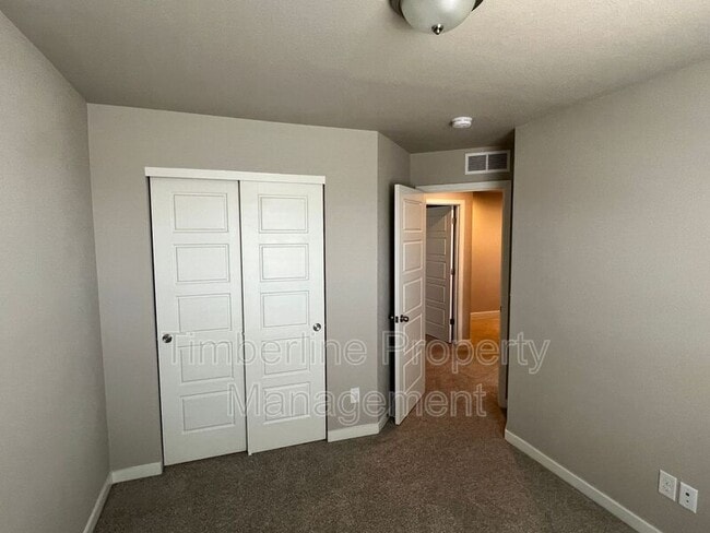 Building Photo - 9606 Timberlake Loop