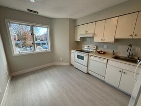 Building Photo - 1410 Whitney Ave