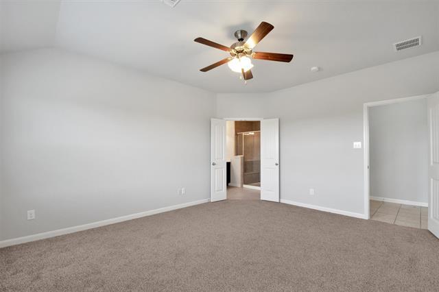 Building Photo - 5100 Royal Springs Dr