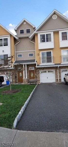 Building Photo - 56 Race St