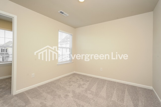 Building Photo - 822 Pear Blossom Ct