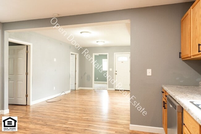 Building Photo - 2 bedroom home now available