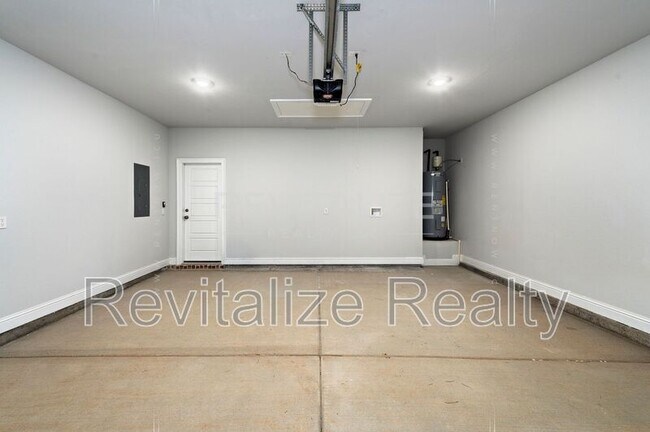 Building Photo - 14531 Dayton Cir