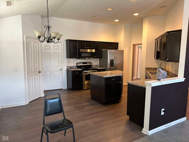 Building Photo - 5202 Alpine Violet Way