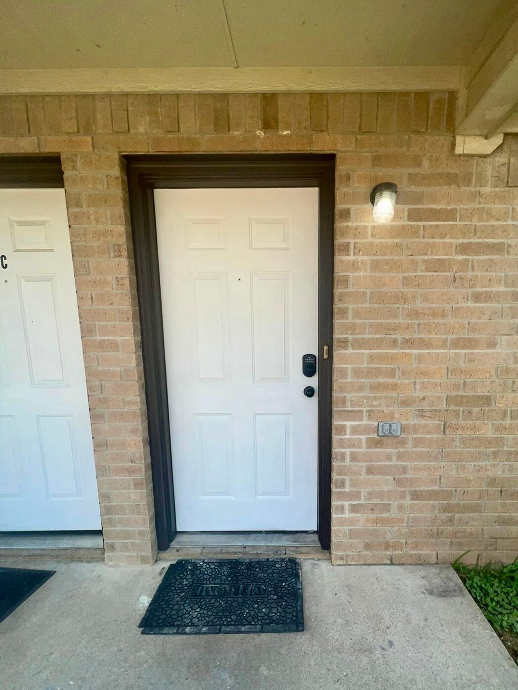 Building Photo - 3407 Barcelona Dr