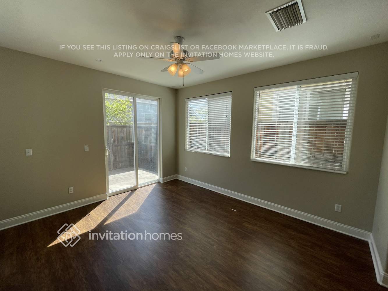 Building Photo - 614 Navigator Dr