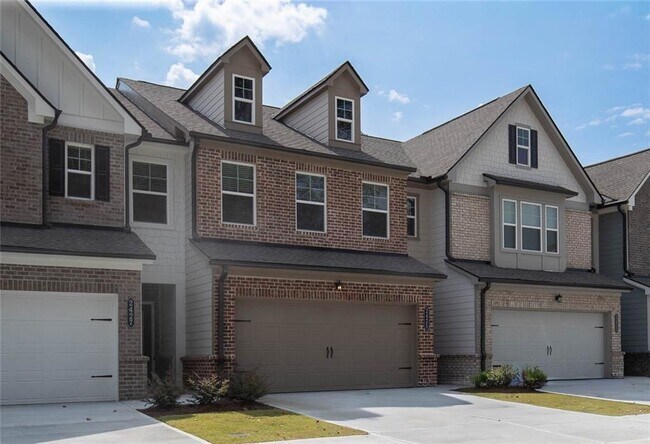 Building Photo - 2425 Livi Ln