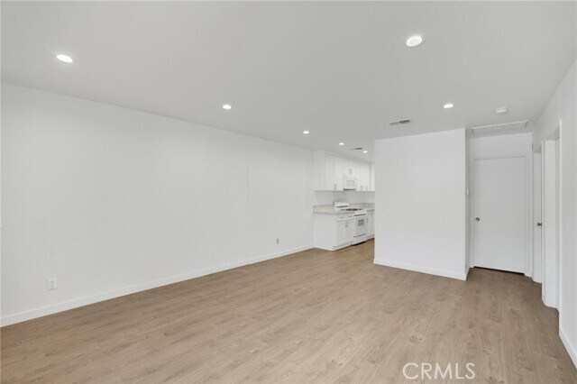 Building Photo - 1117 Linden Ave