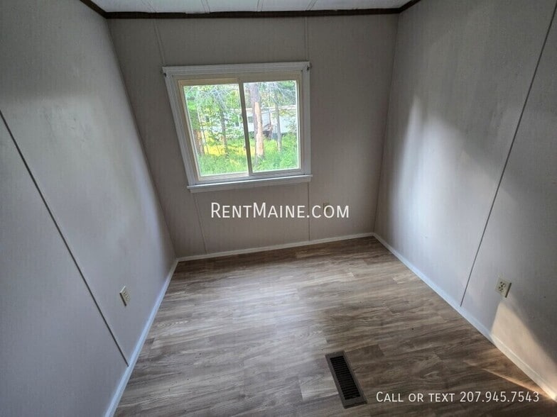 Building Photo - 15 Sweet Fern Dr