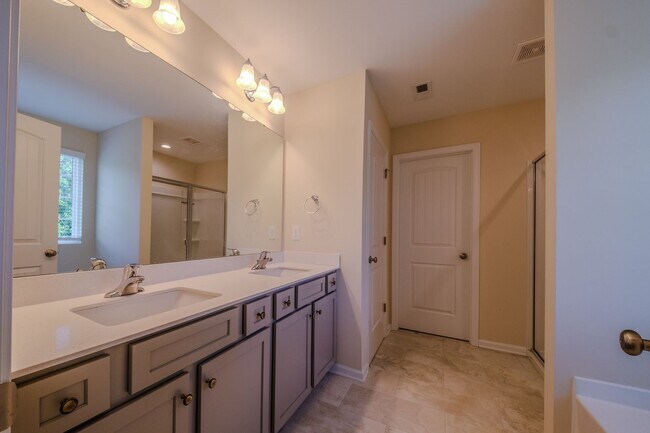 Building Photo - 3207 Riley Frd Trl