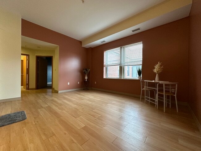 Building Photo - Abbott Apartments