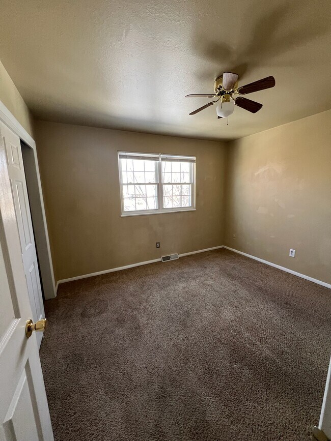 Building Photo - 15790 E Stanford Pl