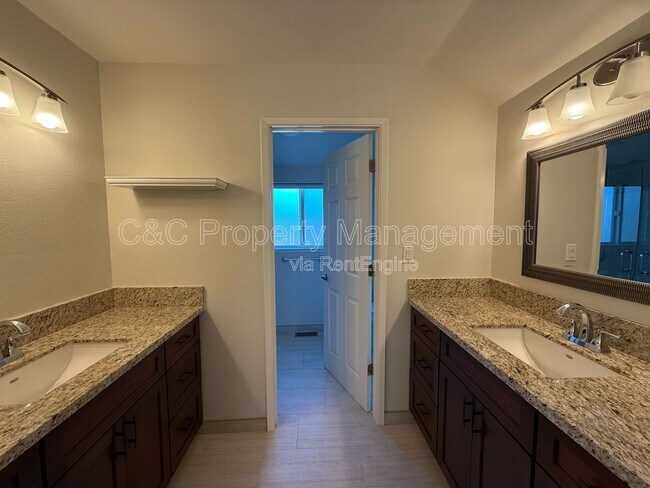 Building Photo - 63 S Branciforte Ave