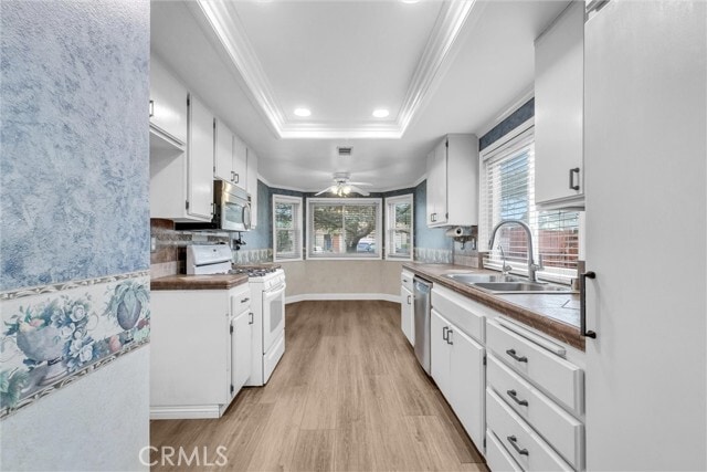 Building Photo - 3901 San Lorenzo River Rd