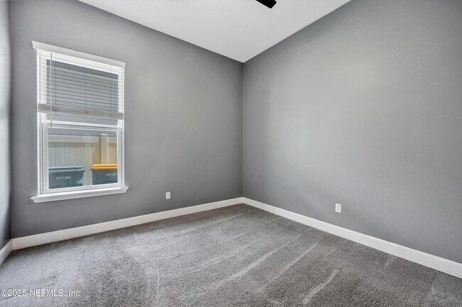 Building Photo - 9755 Invention Ln