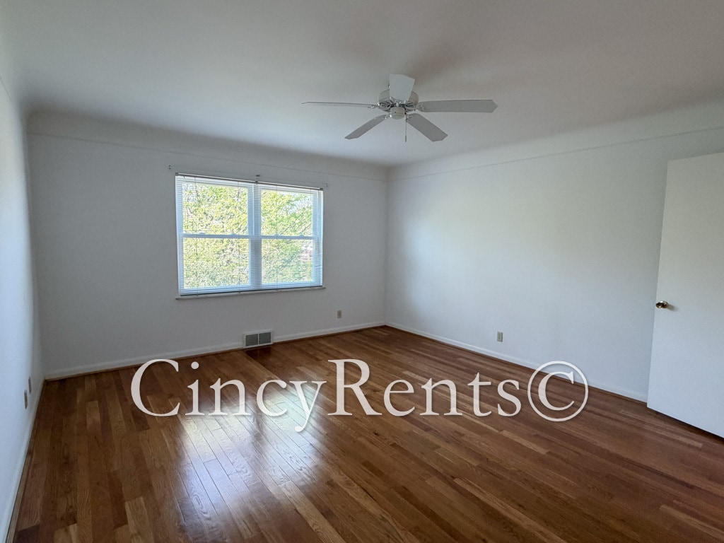 Building Photo - 3329 Mowbray Ln