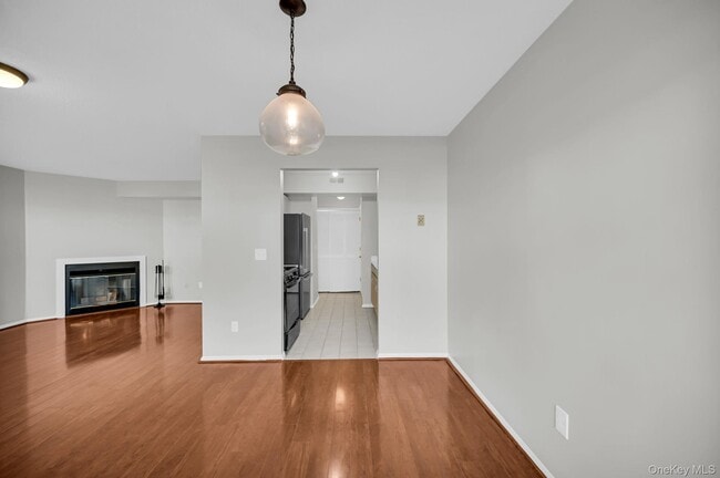 Building Photo - 4706 Whispering Hills Dr