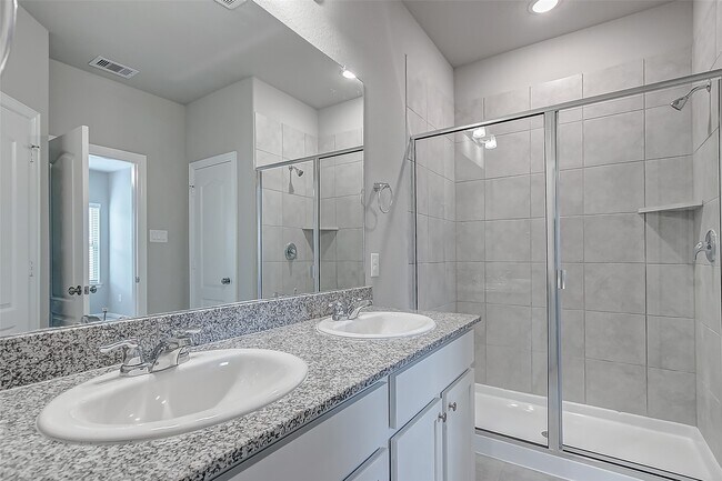 Building Photo - 31322 Spotted Saddle Hollow