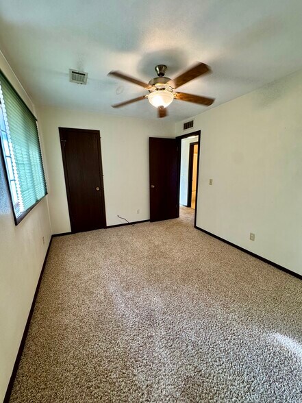 Building Photo - 1299 48th Ave