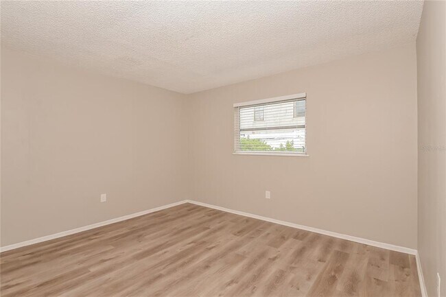 Building Photo - 5343 Birch Ave