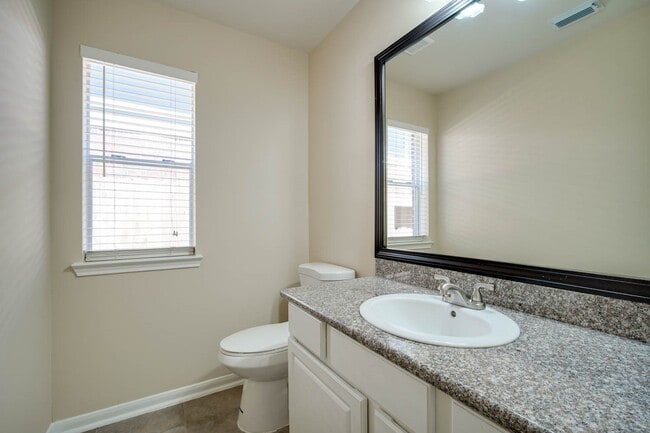 Building Photo - 4202 Cantrell Ct