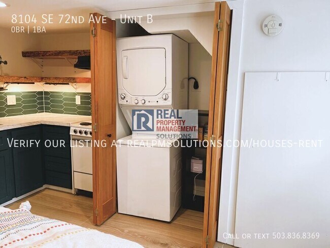 Building Photo - 8104 SE 72nd Ave