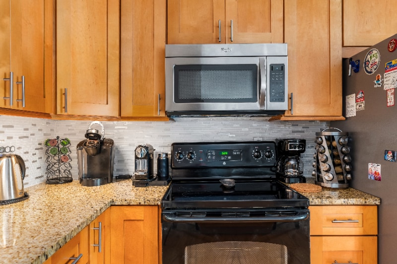 Building Photo - 204 Pompano Dr SE