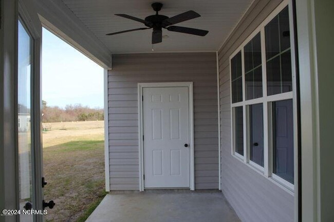 Building Photo - 2100 Remington Ct