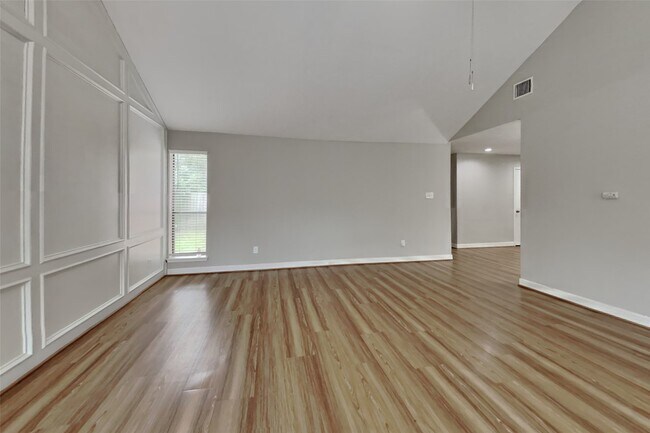 Building Photo - 6214 Arcadian Shores Dr