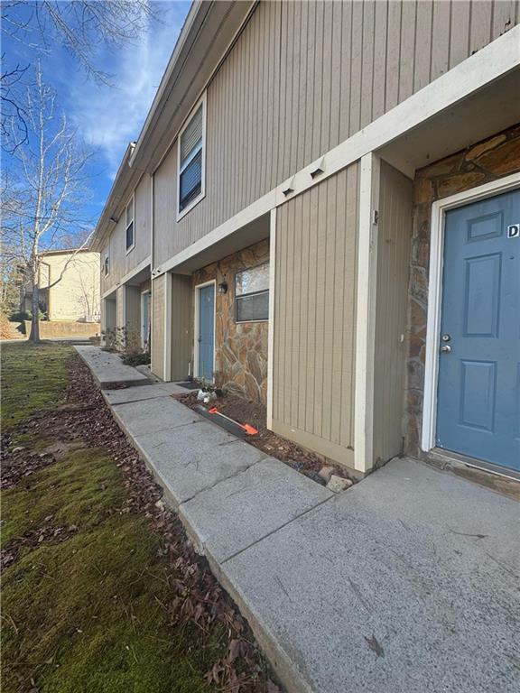 Building Photo - 6348 Baker Ct