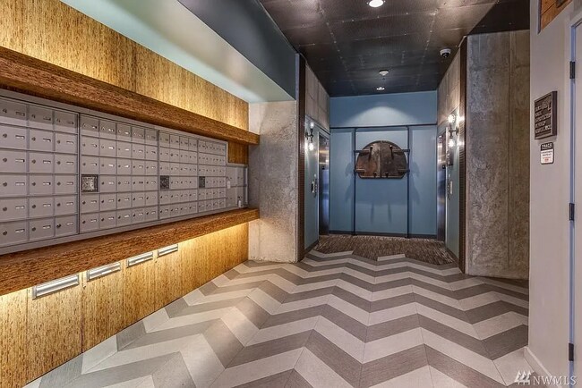 Lobby - 1414 12th Ave