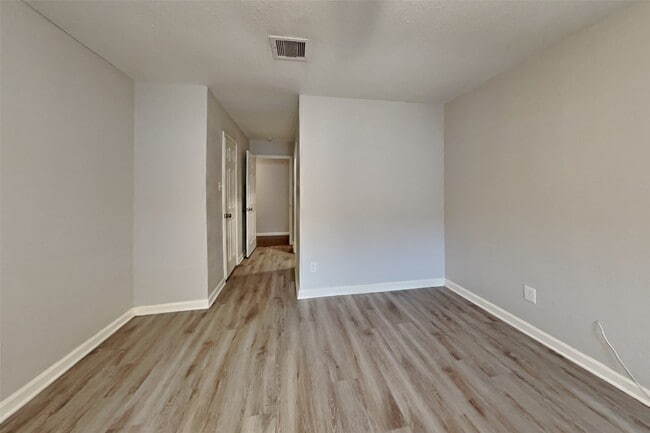 Building Photo - 14318 Ella Lee Ln