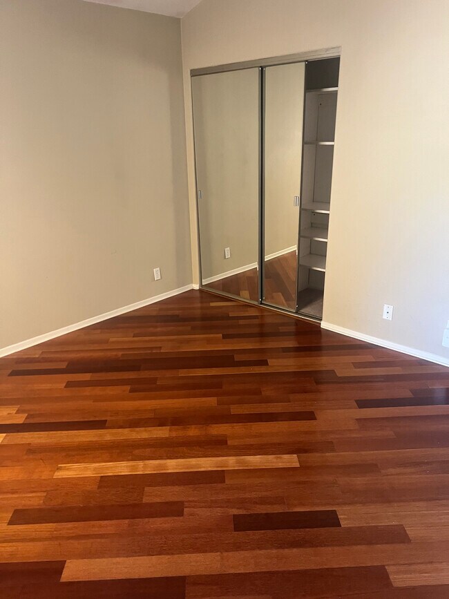 Building Photo - 5500 Torrance Blvd