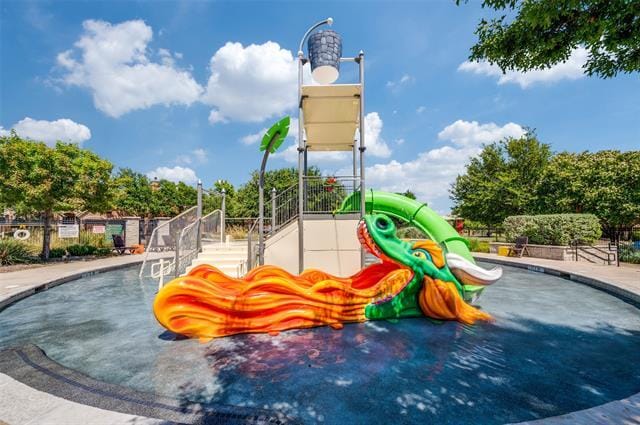 Building Photo - 8433 Colburn