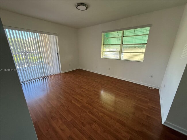 Building Photo - 15330 SW 106th Terrace