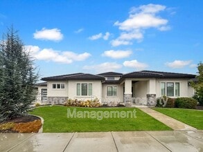 Building Photo - 6614 N Big Cedar Way