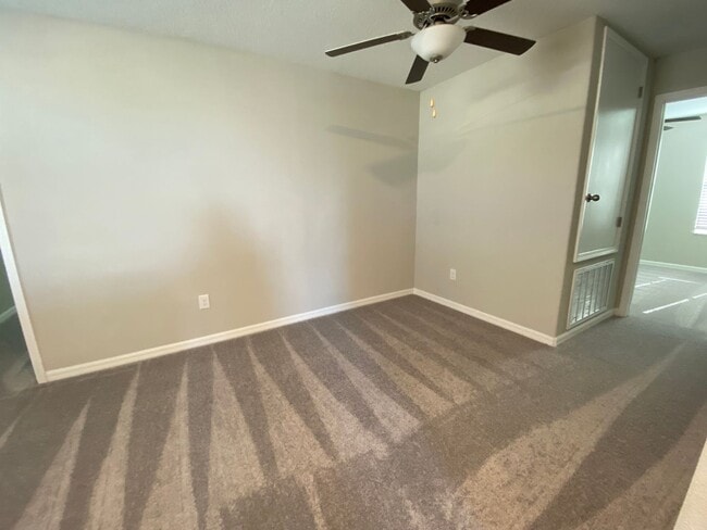Building Photo - 4404 Eternal Prince Dr