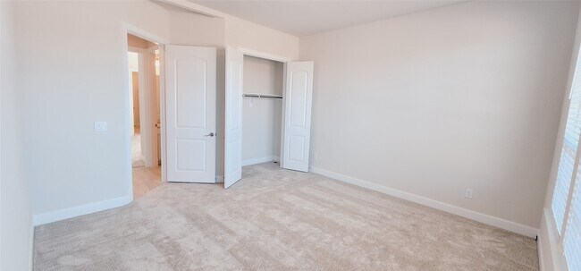 Building Photo - 353 Gotland Russ Ln