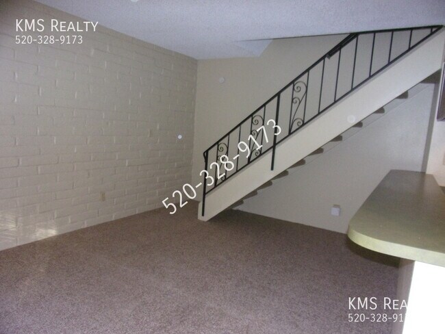 Building Photo - 6609 East Calle Alegria