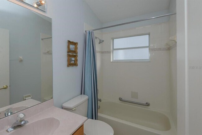 Building Photo - 18708 Chopin Dr