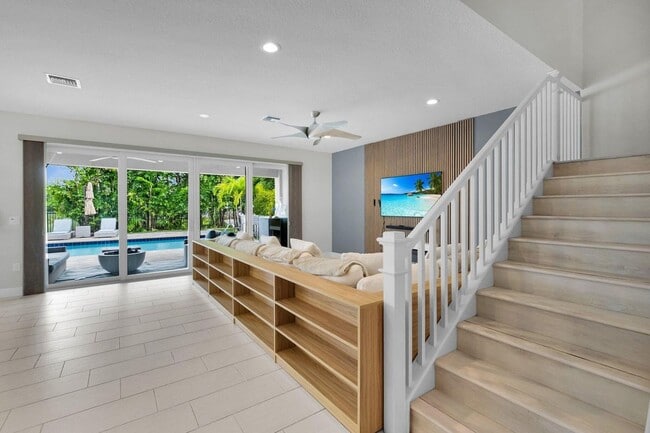 Building Photo - 9712 Celtic Sea Ln