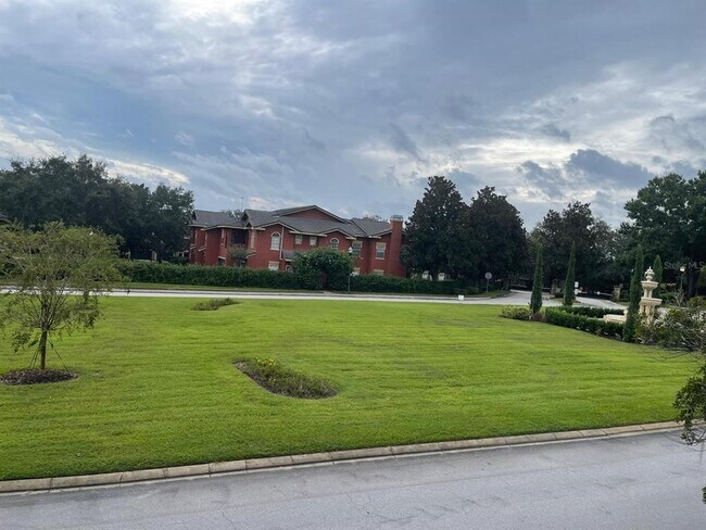 Building Photo - 107 Vista Verdi Cir