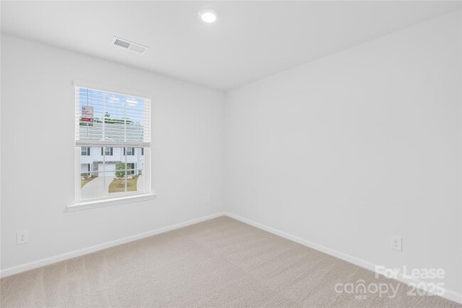 Building Photo - 5150 Hyrule Dr