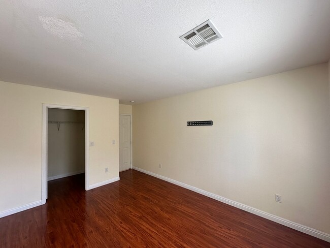 Building Photo - Woods Parcel 10 At Rhodes Ranch