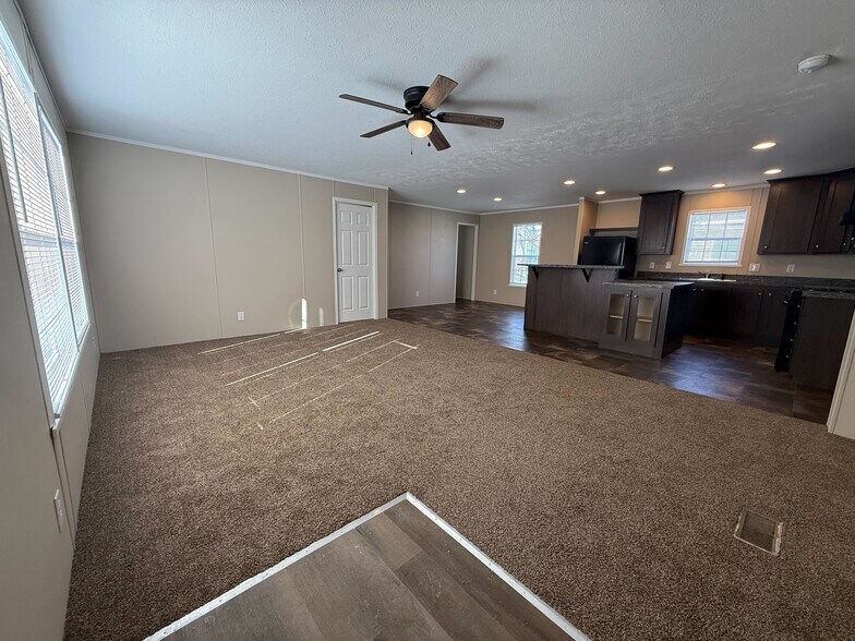 Building Photo - 71517 St David Ct