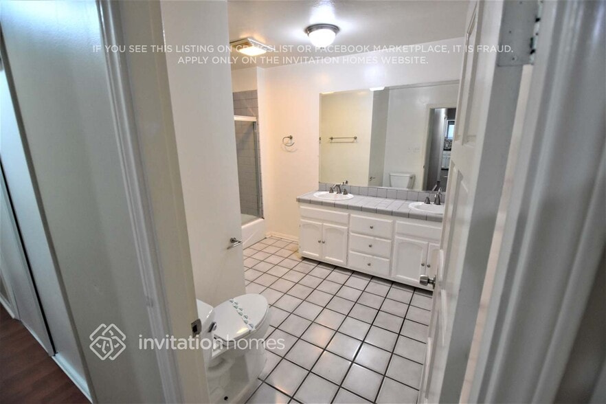 Building Photo - 7017 Murietta Ave