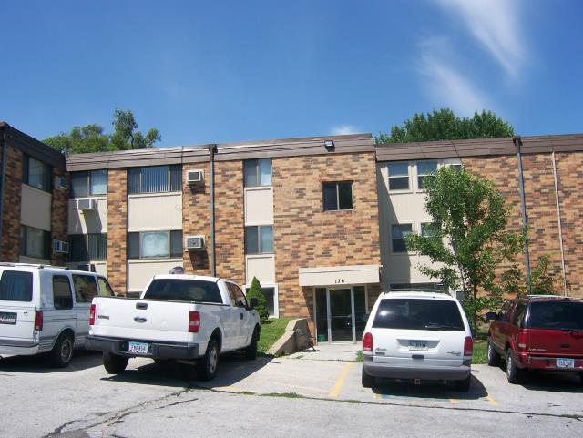 Building Photo - 136 Bennett Ave